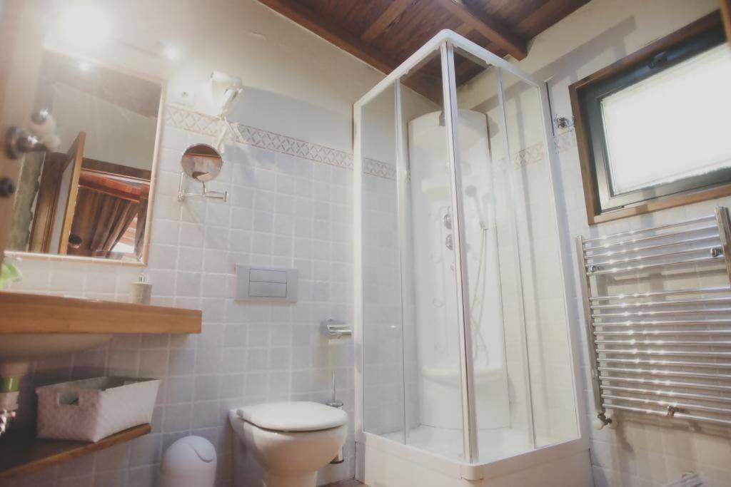 בית הארחה סנטיאגו דה קומפוסטלה 	Casa De Afora Casa Con Piscina Y Jacuzzi Privados מראה חיצוני תמונה