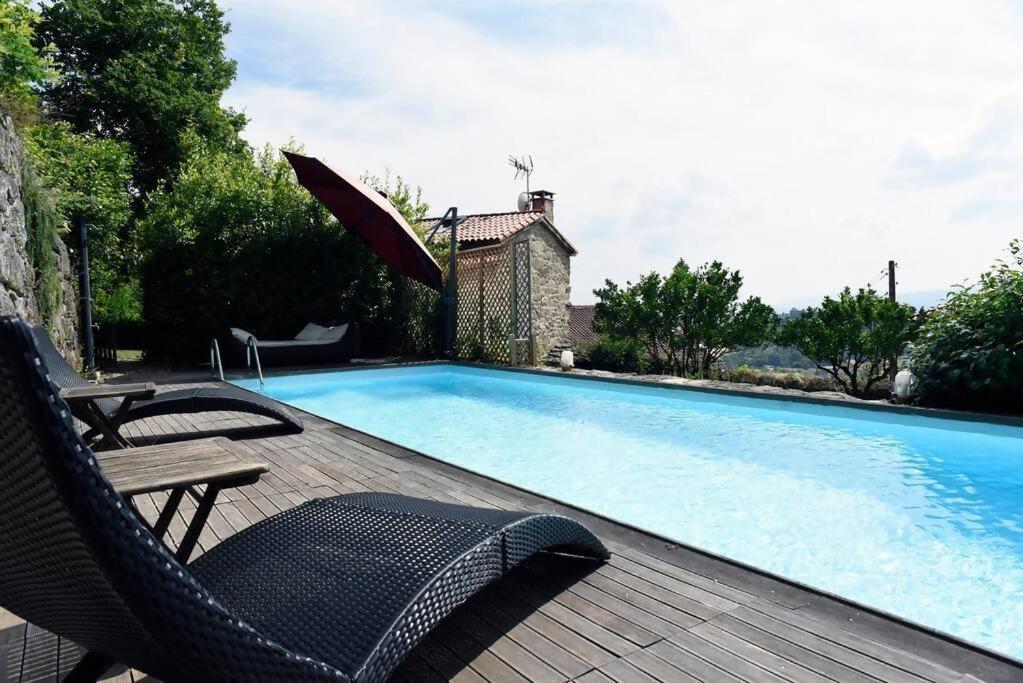 בית הארחה סנטיאגו דה קומפוסטלה 	Casa De Afora Casa Con Piscina Y Jacuzzi Privados מראה חיצוני תמונה
